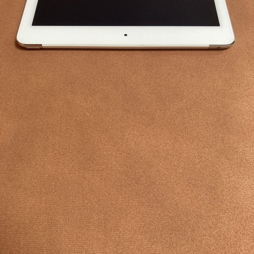 8402 美品 電池良好 iPad Air2 第2世代 16GB au 8402 美品 電池良好 iPad Air2 第2世代 16GB au