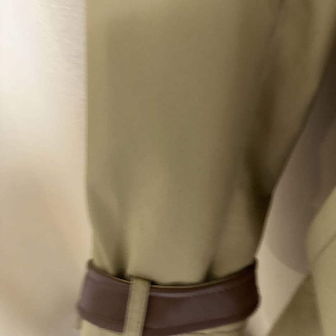 特価 COACH トレンチコート 定価14.3万円 (春秋用)