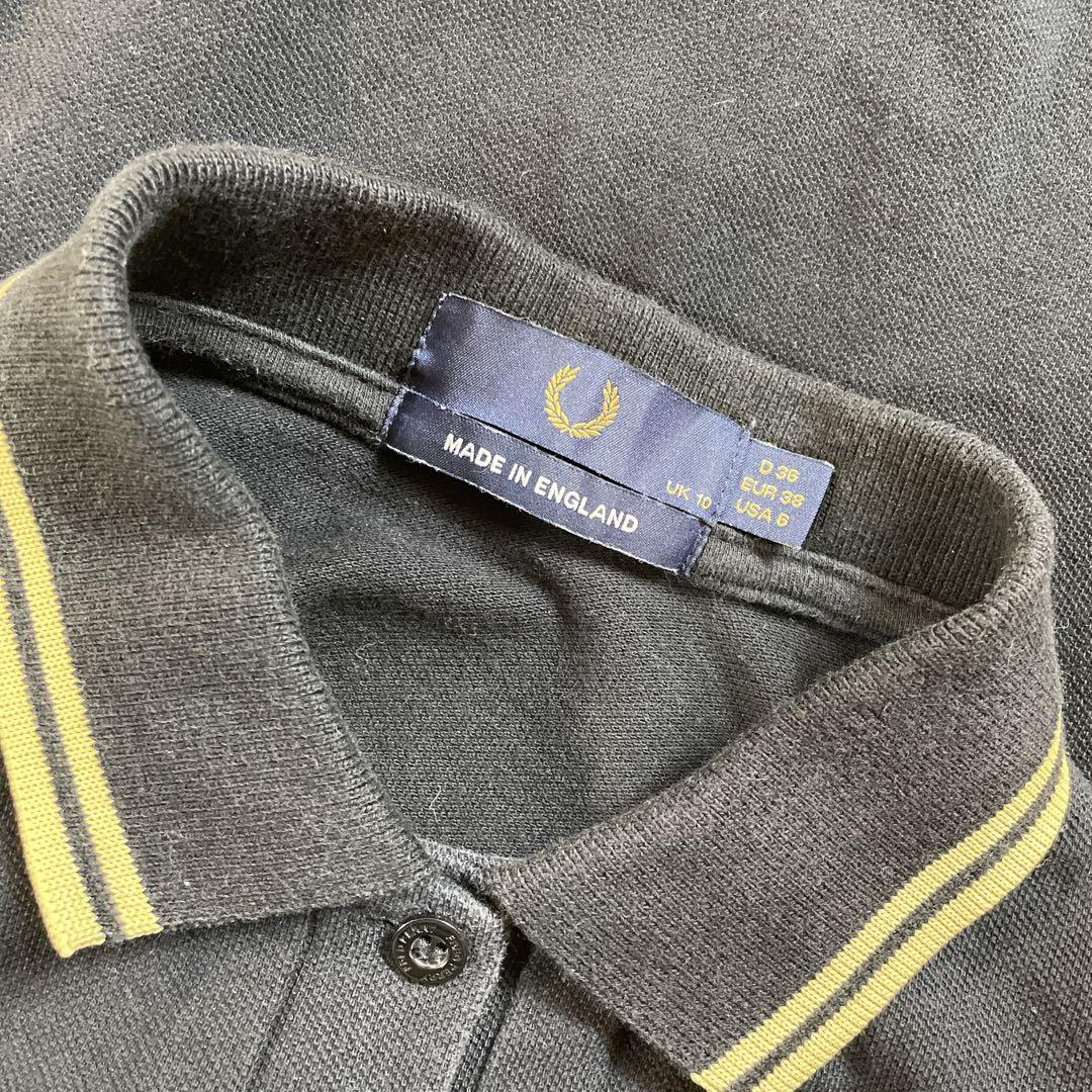 FRED PERRY G12 レディース ブラック×ゴールド ロゴ ポロシャツ