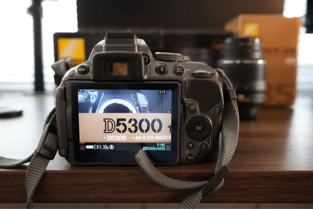 Nikon D5300 18-140 VR Kit ＋ 35mm 単焦点レンズ