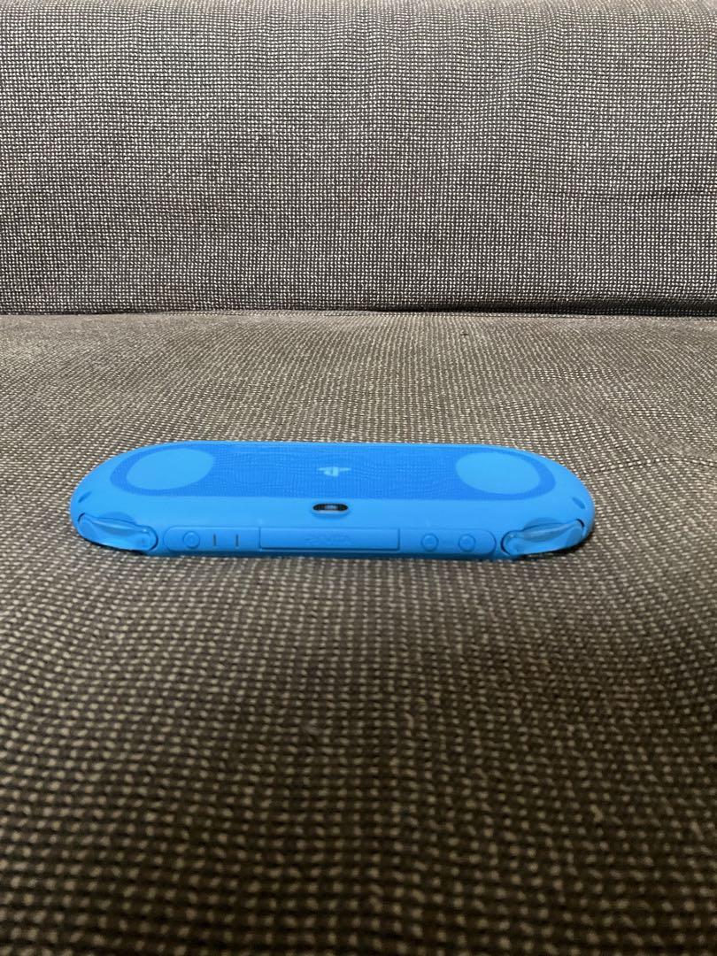 PSVITA アクアブルー　充電器　メモリーカード64gb 動作確認済