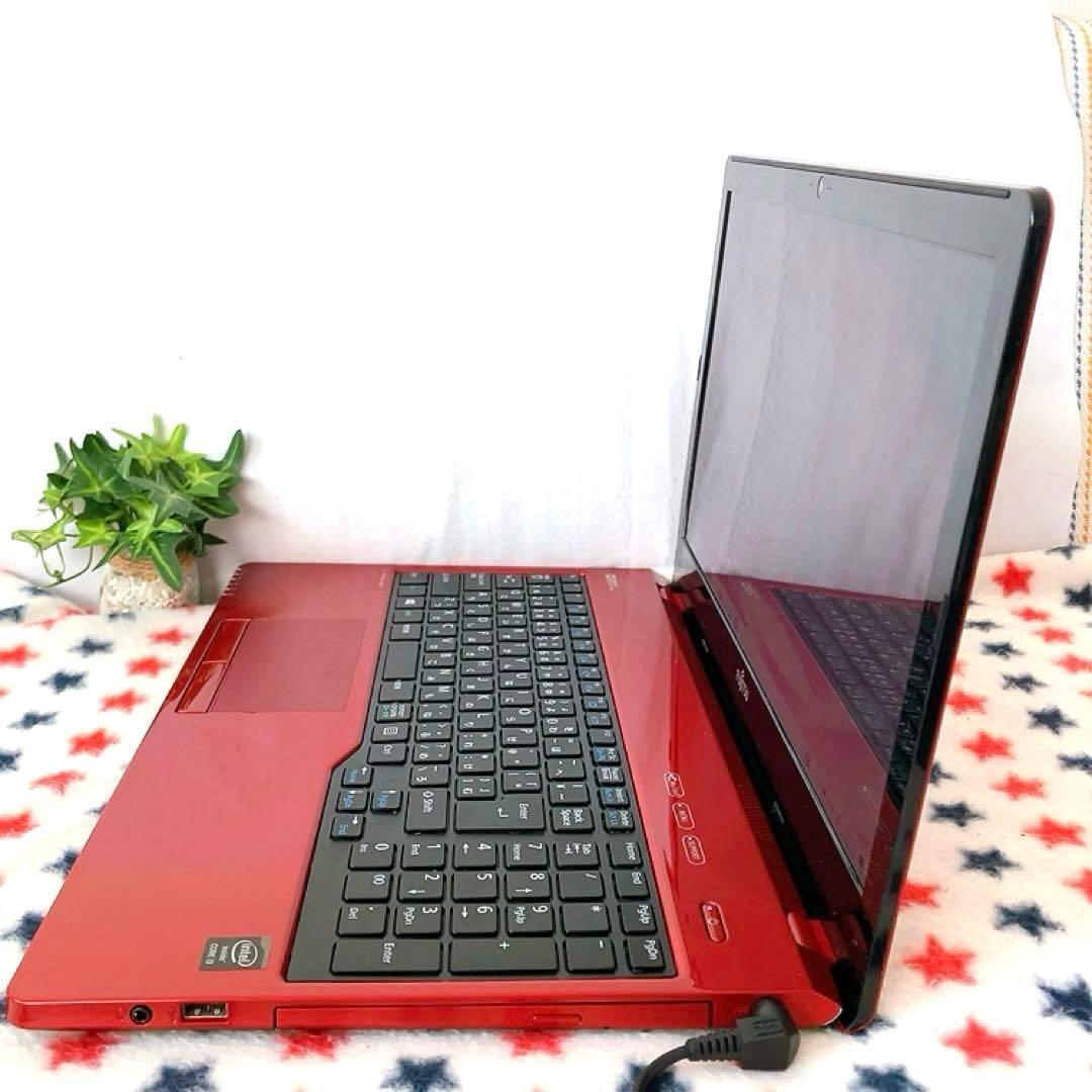訳あり特価❣人気の赤ノートパソコン✨すぐ使える設定済✨ブルーレイ・カメラ付きPC 可愛い赤❣️カメラ付すぐ使えるノートパソコン✨YouTube