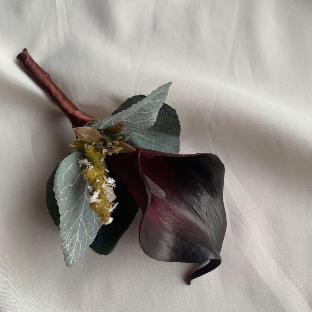 ラナンキュラスとカラーブーケ＆ブートニア　ボルドー　造花 ラナンキュラスの春色ブーケ | アトリエ ウタハナ クラッチブーケ 多彩