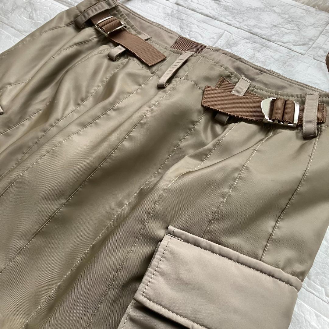極美品◎2025ss sacai ナイロンプリーツスカート カーキ - メルカリ