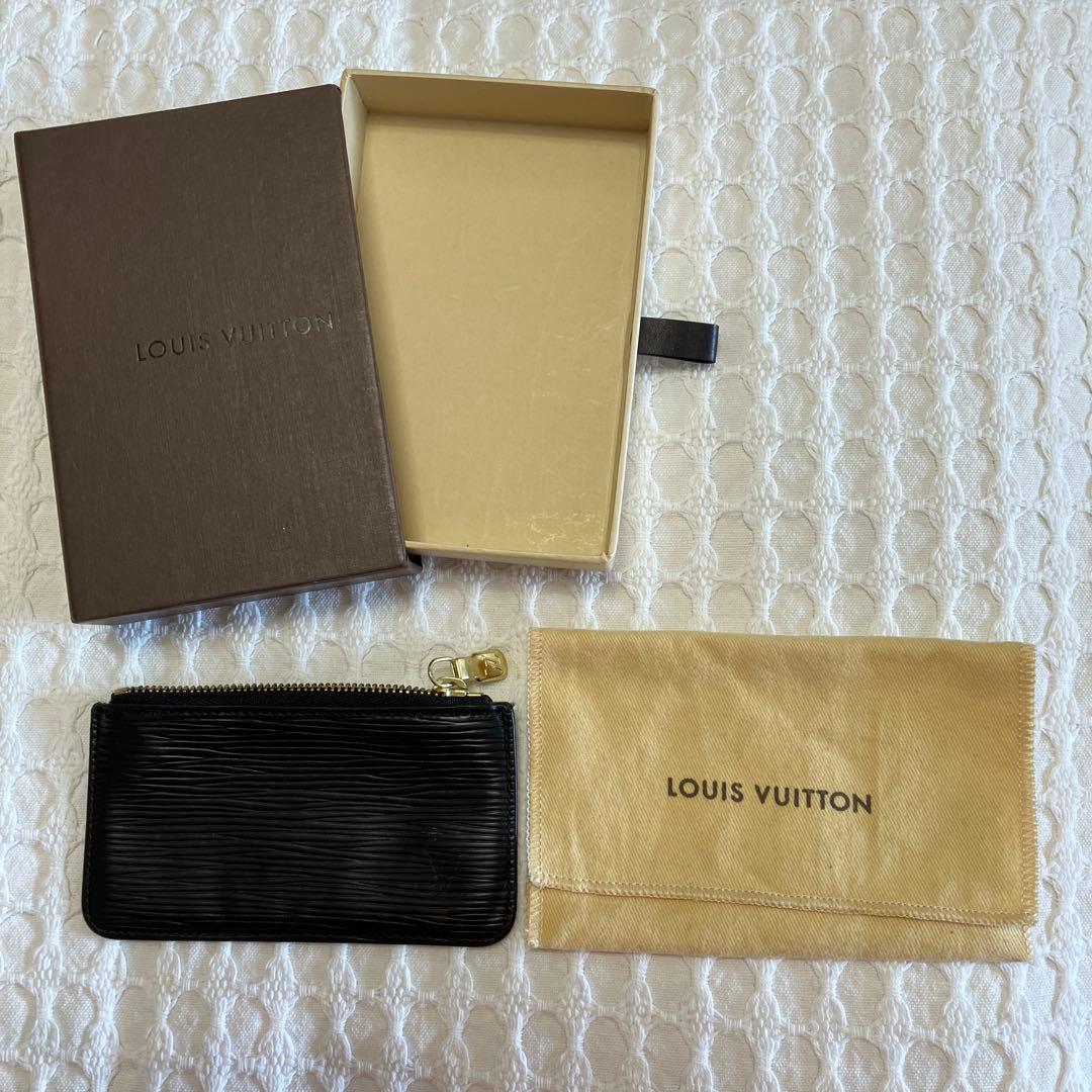 LOUIS VUITTON エピレザー コインケース