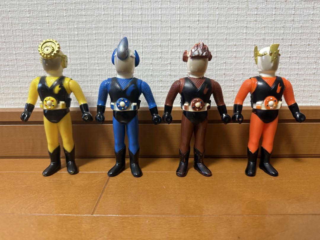 ぴりさん専用　忍者キャプターセット　当時物 当時物 忍者キャプター 雷、土、水、金 4セット ソフビ ポピー