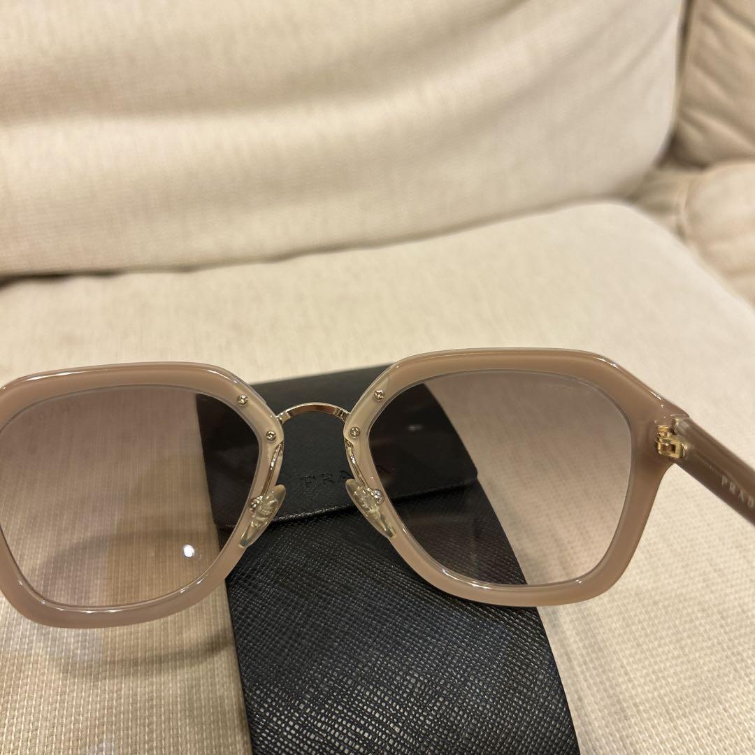 PRADA PR 10WS ピンク　ブラウン サングラス
