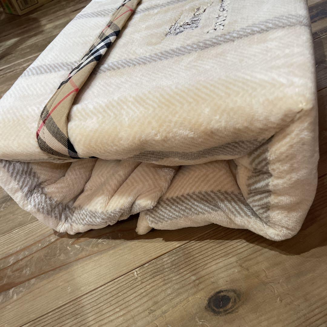 Burberry チェック柄 ブランケット