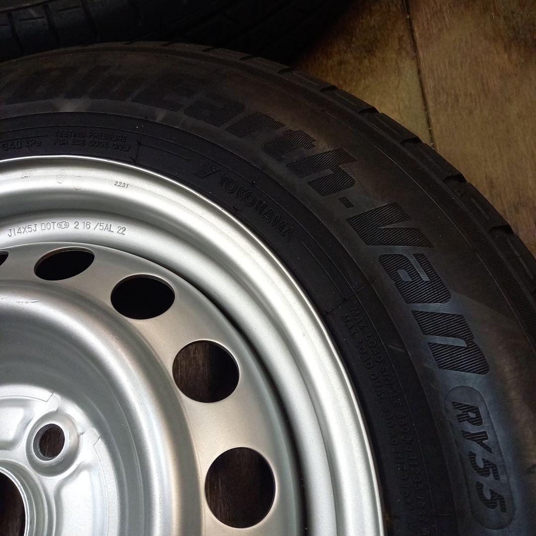 サクシードやプロボックス　ヨコハマ　夏タイヤ　155/80R14LT　ホイール付