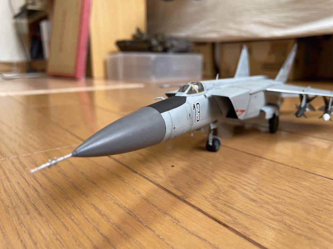 ハセガワ1/72 ソビエト空軍/ロシア空軍 Mig-25戦闘機 プラモデル完成品