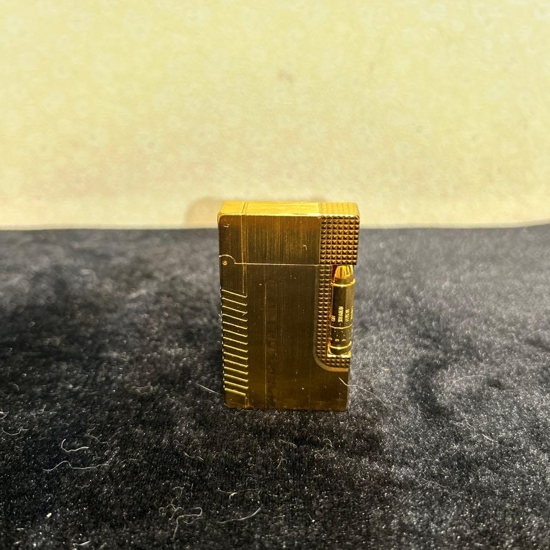 デュポンライター式の007ガスライターゴールド　　着火確認済み