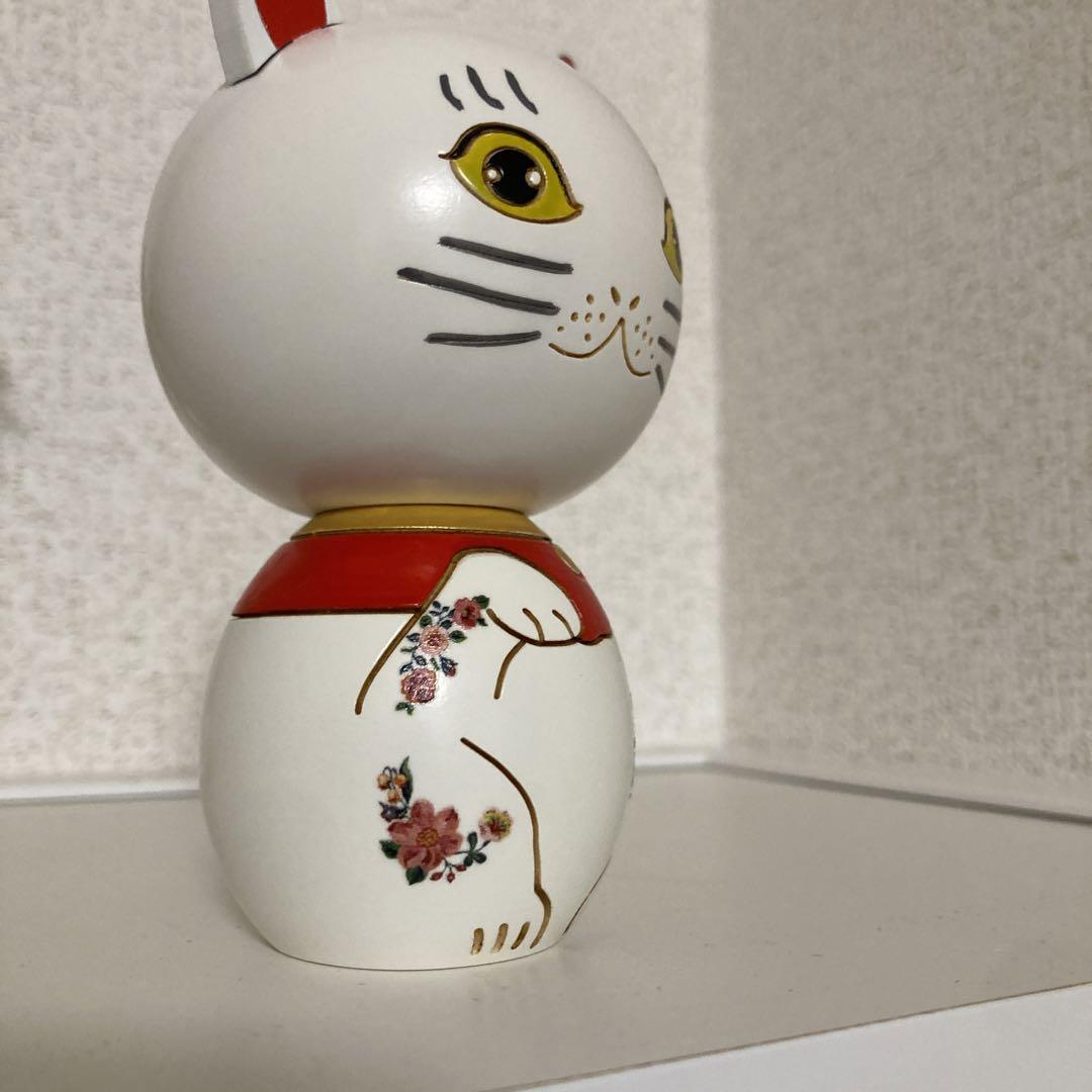 アフタヌーンティー　ナタリー・レテ× 卯三郎こけし　招き猫