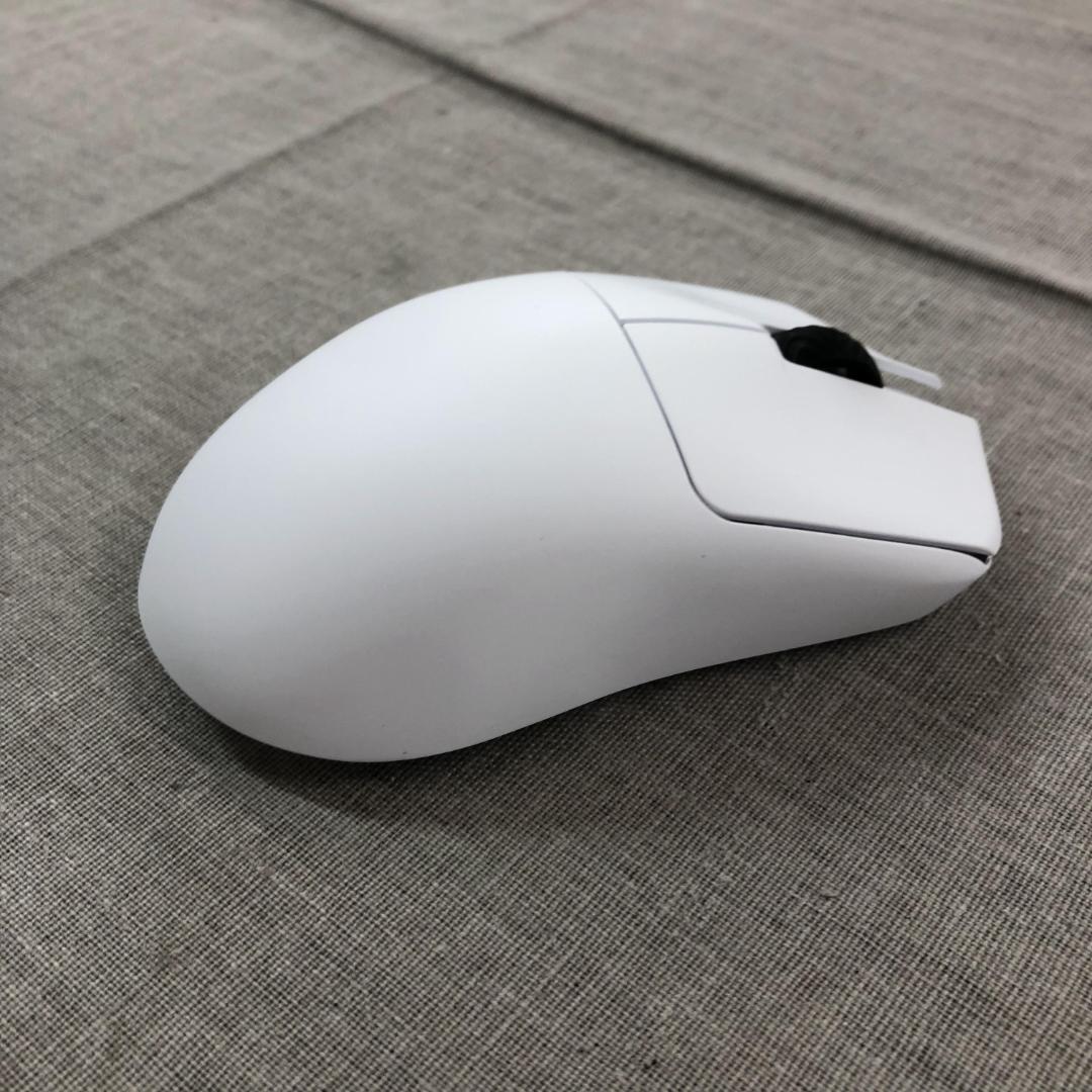 SCYROX V6 軽量 ワイヤレスゲーミングマウス