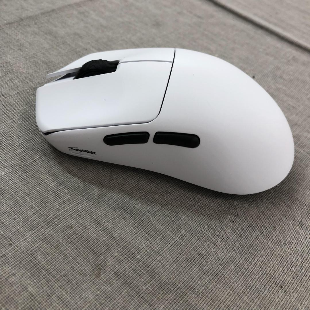 SCYROX V6 軽量 ワイヤレスゲーミングマウス