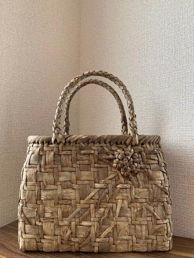 胡桃くるみ　手作り　籠バッグ