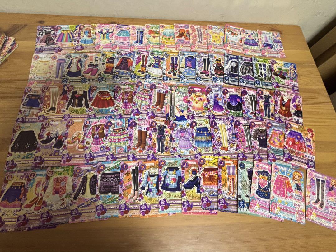 アイカツカード まとめ売り 234枚セット アイカツカード まとめ売り 234枚セット - メルカリ