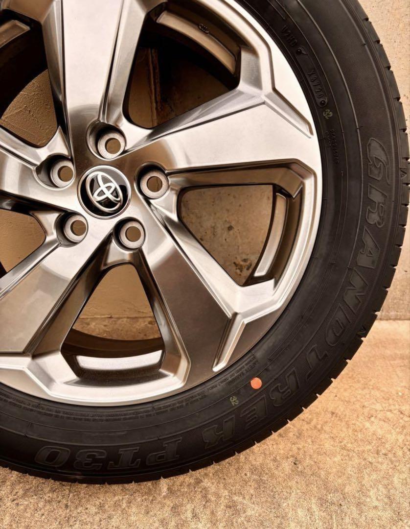 トヨタRAV4 純正18インチアルミホイール4本セット