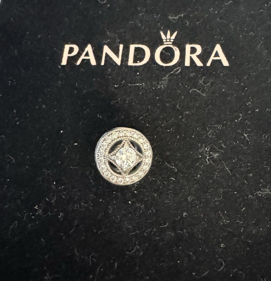 pandoraパンドラブレスレットチャーム　1点