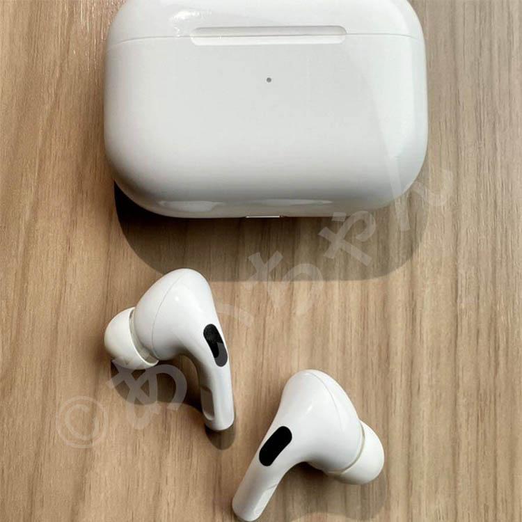 極美品 AirPods Pro 第1世代 両耳 充電ケース 純正品