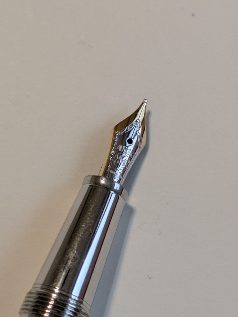 モンブラン マイスターシュテュック ホワイトソリテール 145 F 詳細ページ | 万年筆 ボールペンなど高級筆記具の販売・買取