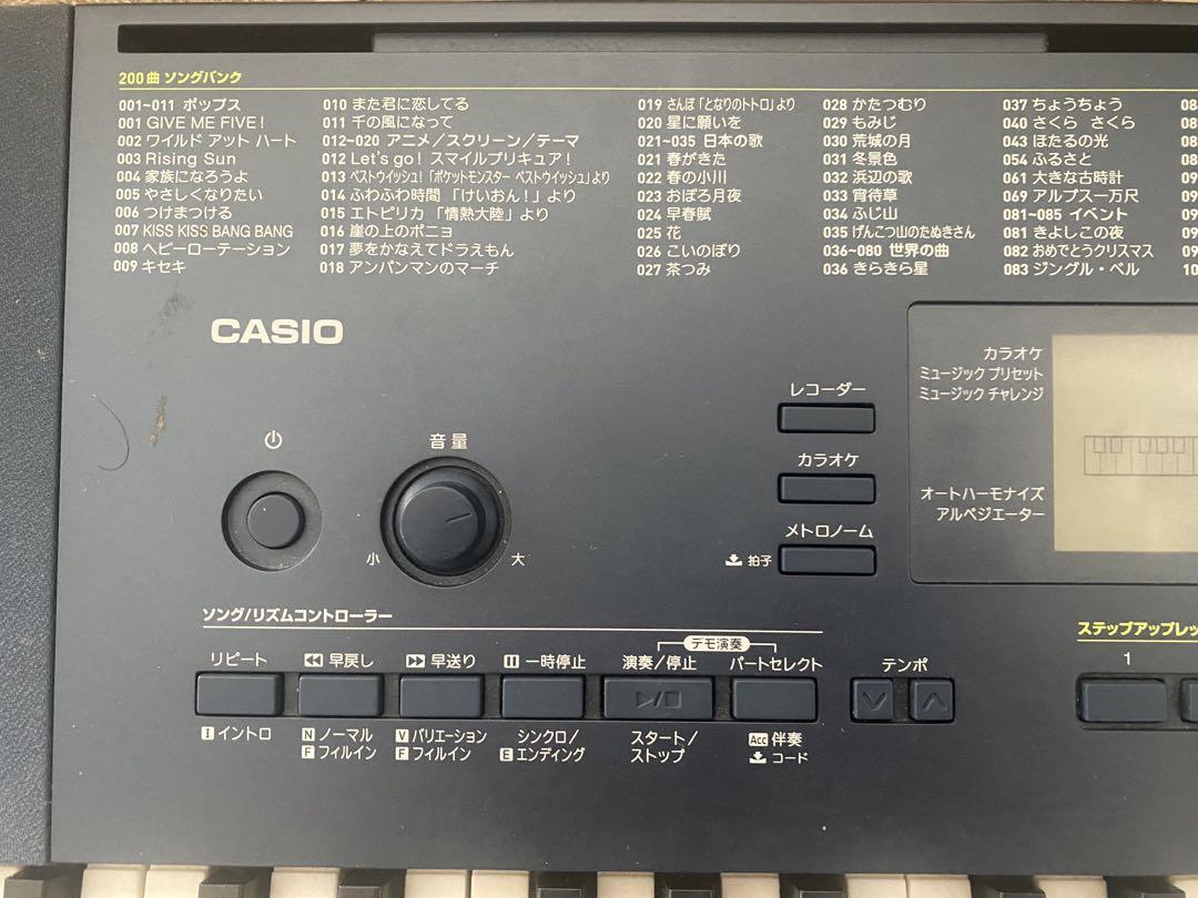 CASIO LK-215 シンセサイザー 61鍵盤