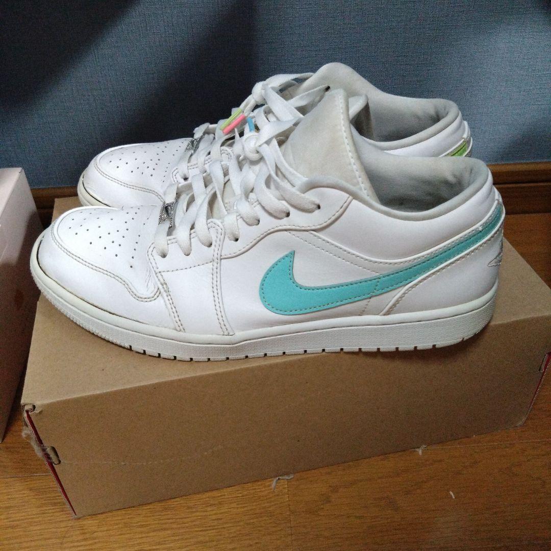 メルカリで一足のみ！ AIR JORDAN 1 LOW マルチカラー