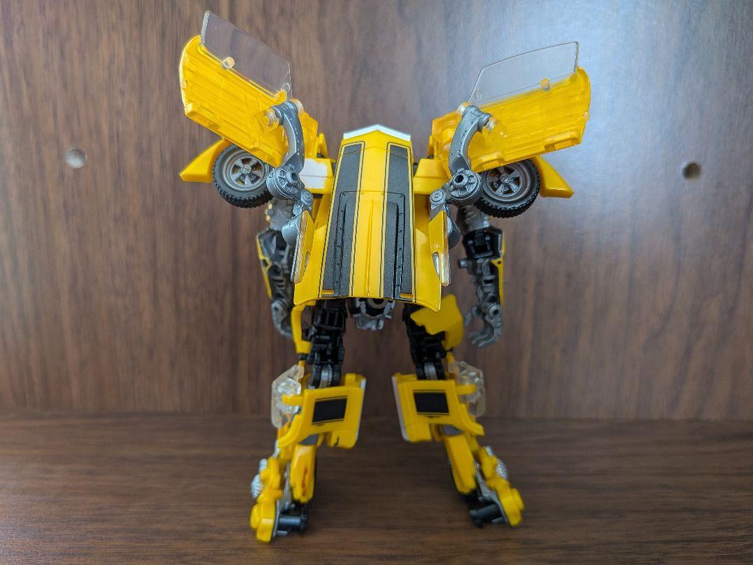 トランスフォーマー　SS ラスティバンブルビー、アイアンハイド、スタースクリーム