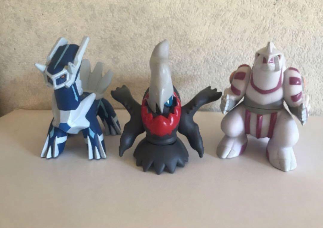 ポケモン フィギュア ダークライ ディアルガ パルキア ポケモン モンコレ ディアルガ パルキア ダークライ バトル