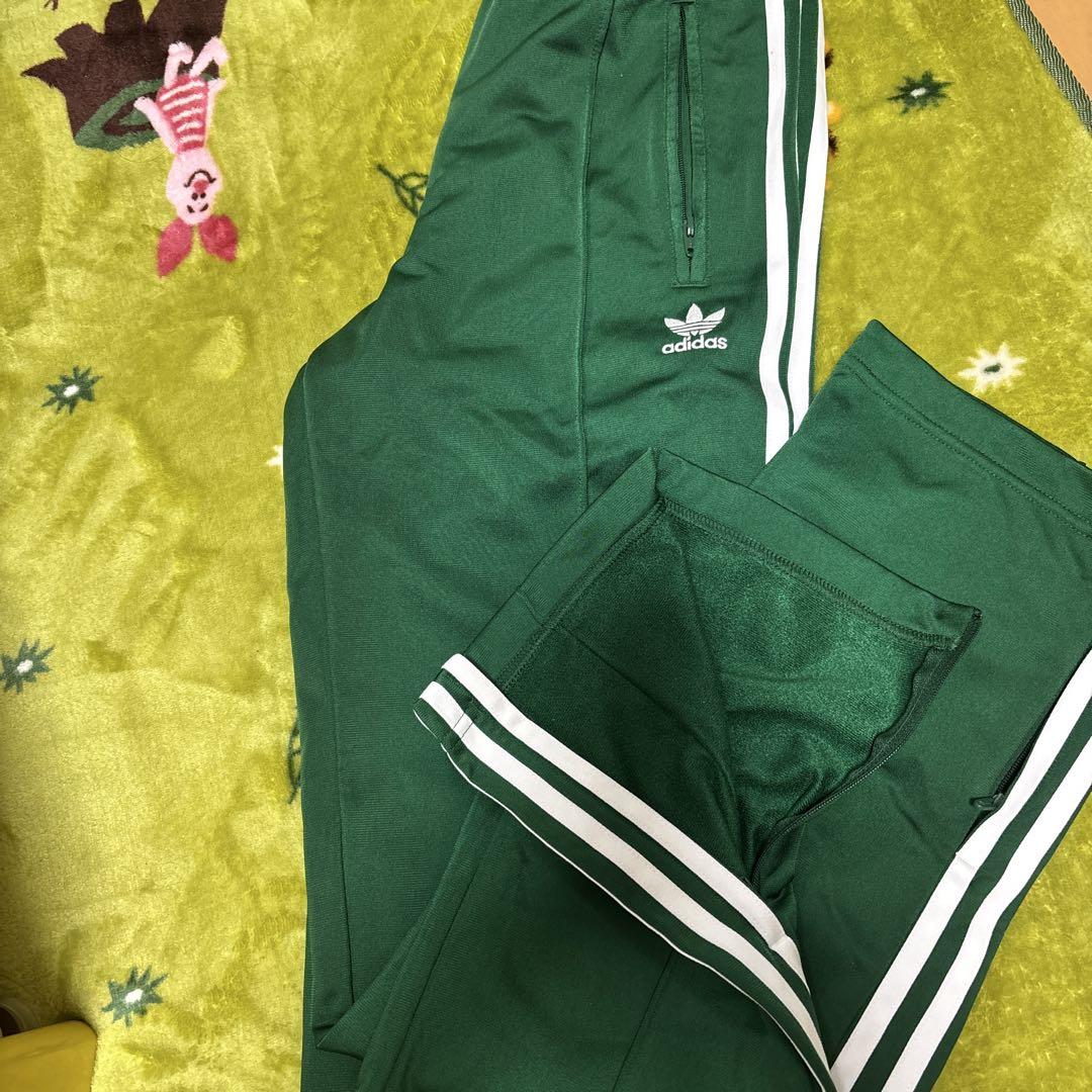 adidas originals パンツ