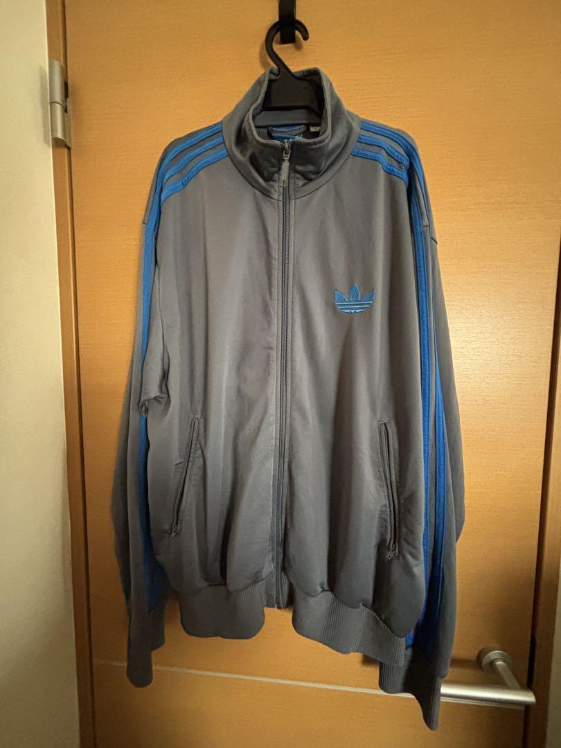 adidas トラックジャケット
