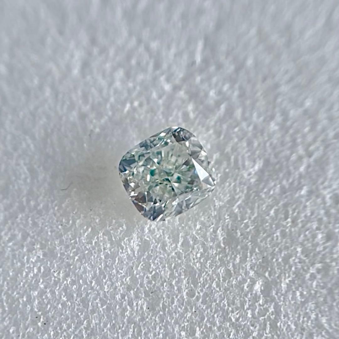 0.192ct VS-2 天然グリーンダイヤモンドルース LIGHT GREEN 0.192ct VS-2 天然グリーンダイヤモンドルース LIGHT GREEN
