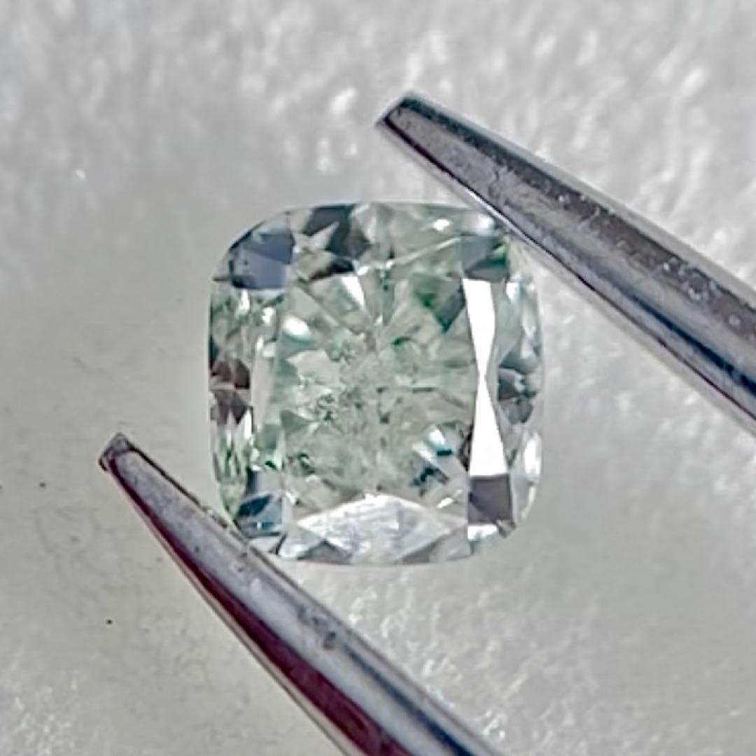 0.192ct VS-2 天然グリーンダイヤモンドルース LIGHT GREEN 0.192ct VS-2 天然グリーンダイヤモンドルース LIGHT GREEN