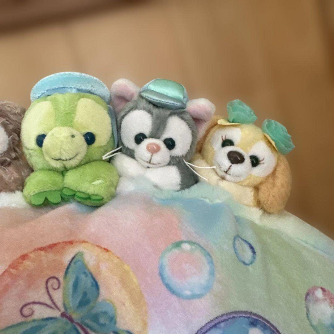 カラフルハピネス クッション - メルカリ