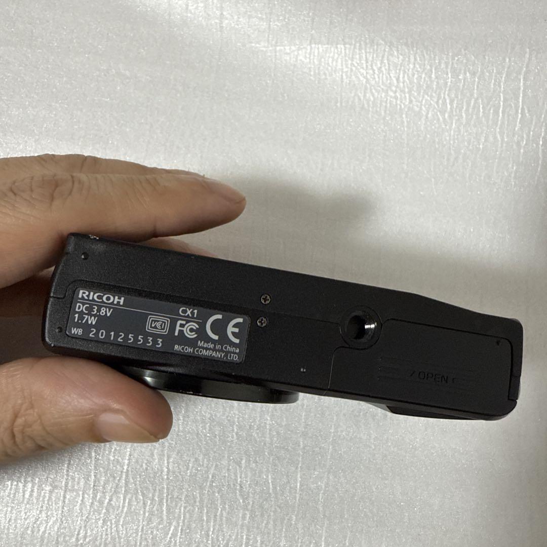 ❗️激安価格❗️デジカメ　本体　RICOH CX1