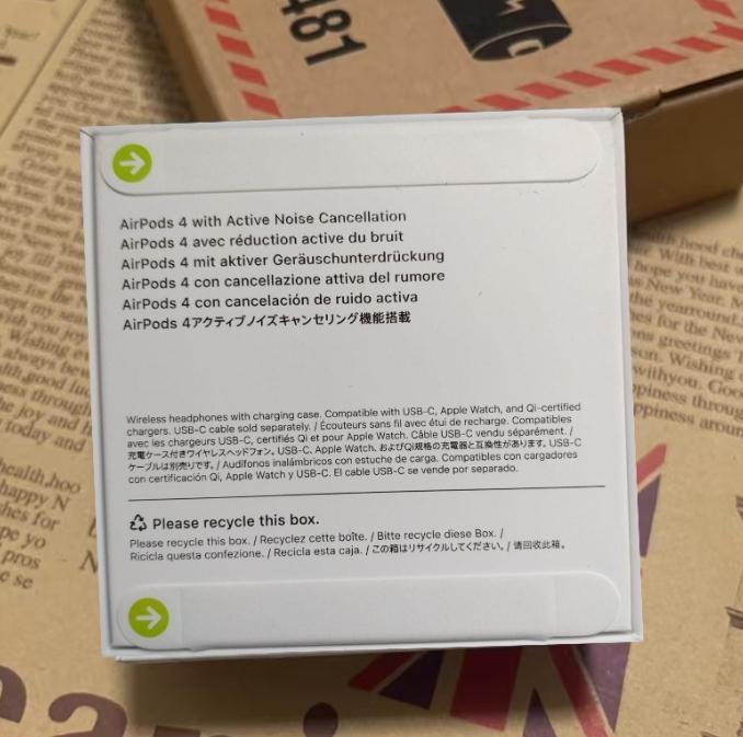 【新美品】AirPods 4 本体 アクティブノイズキャンセリング Amazon.co.jp: Apple AirPods 4 ワイヤレスイヤホン、Bluetooth