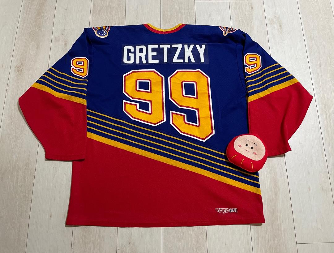 20740円 【期間限定!最安値挑戦】 NHLウェイングレツキーST ルイスブルー1995CCMエアニットマスクジャージ