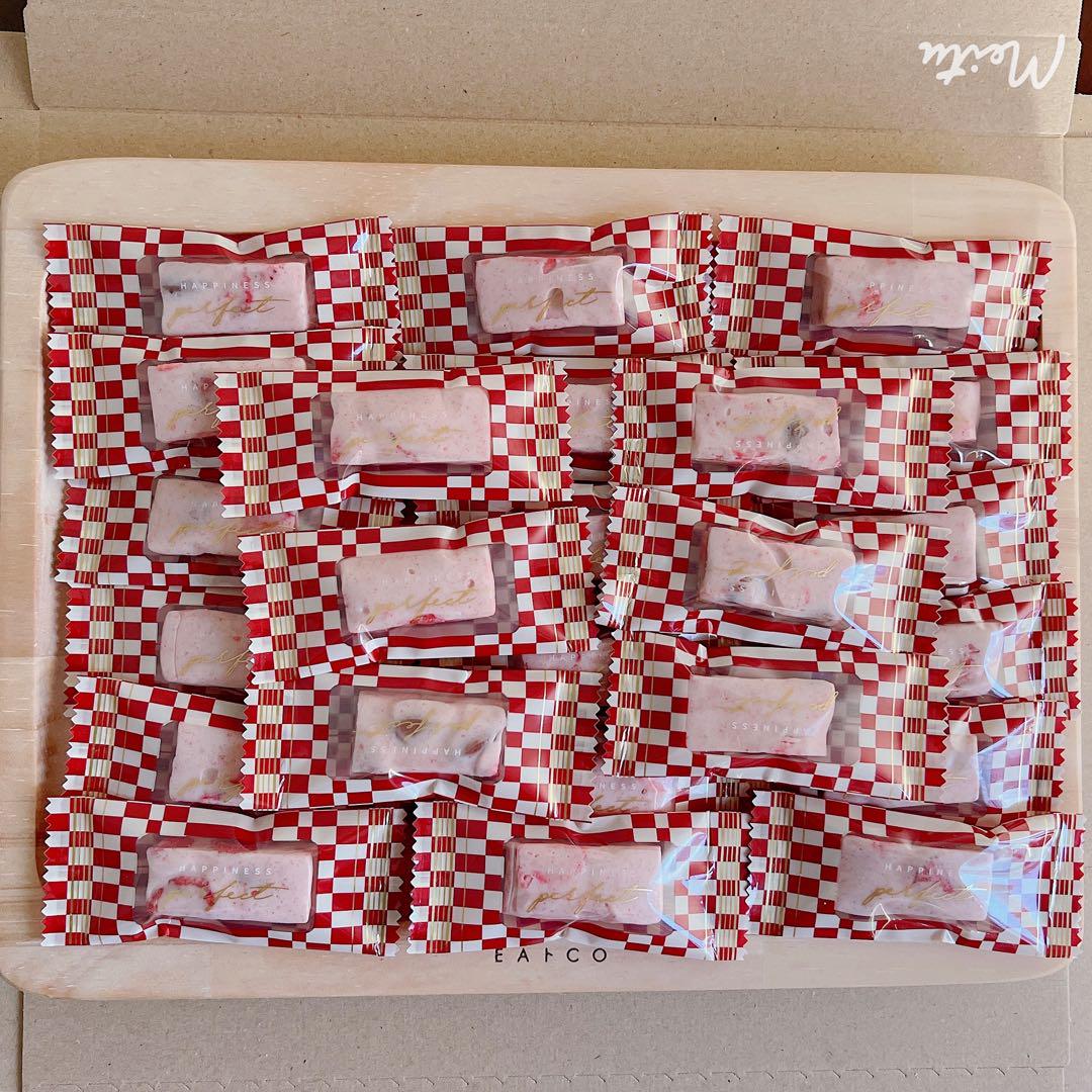 ❤️4×【超好評】ストロベリーヌガー 牛軋糖220g
