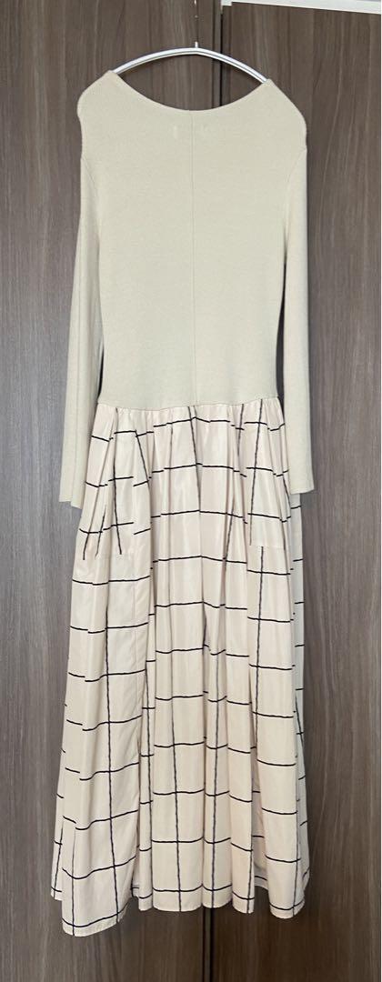 emmi atelier ニットドッキングフレアワンピ