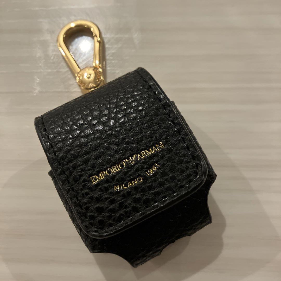 エンポリオアルマーニ EMPORIO ARMANI AirPods ケース - メルカリ