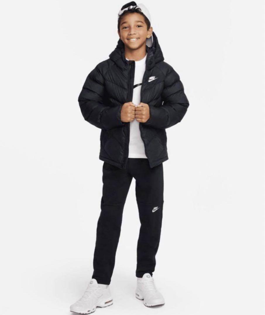 NIKE シンセティック フィル フーディ ジャケット160サイズ 新品未使用