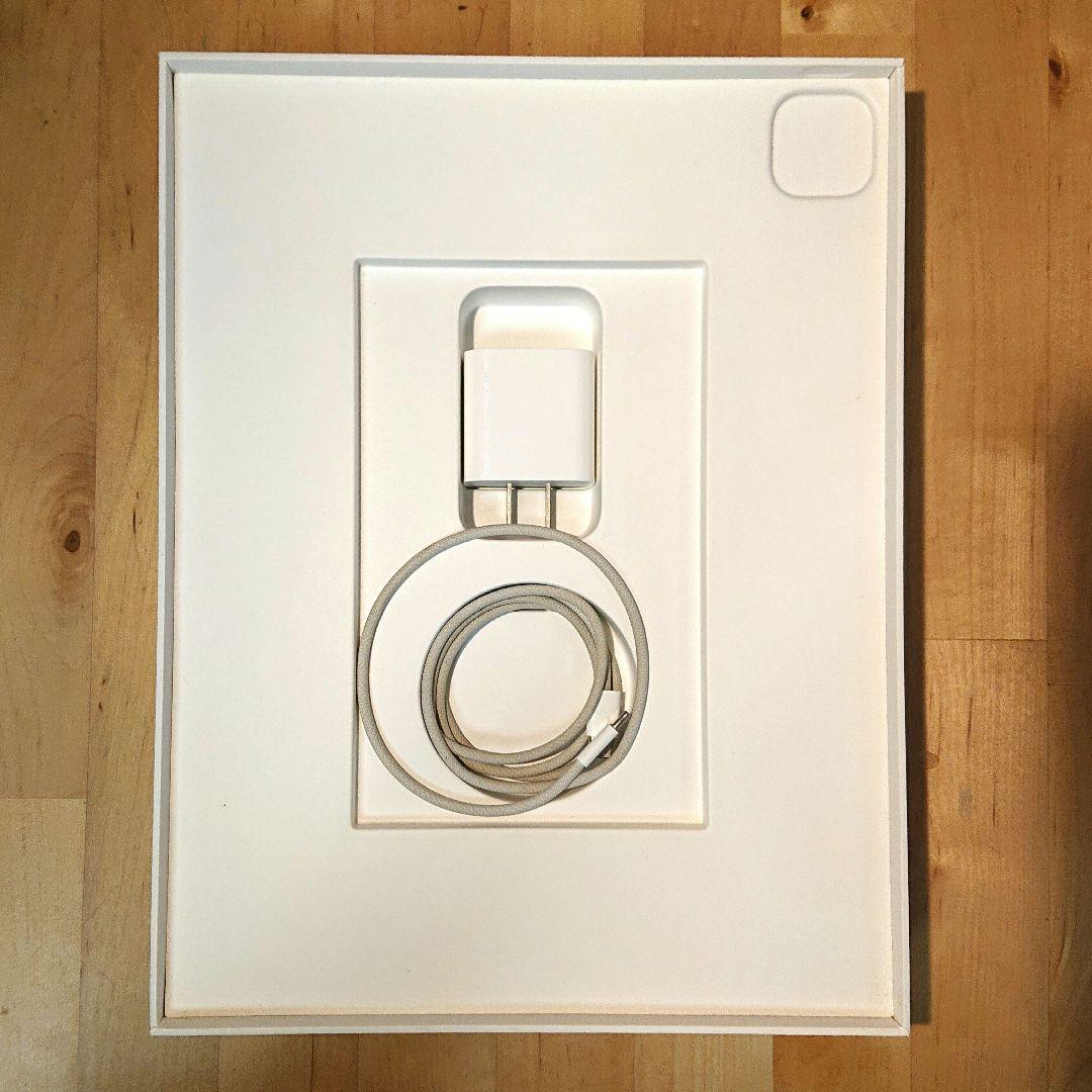 箱付おまけ付 iPad Pro 12.9 第6世代 Wi-Fi 256GB 箱付おまけ付 iPad Pro 12.9 第6世代 Wi-Fi 256GB