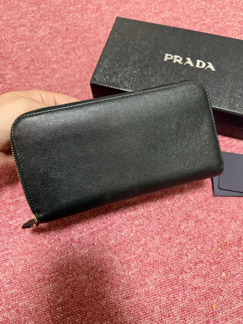 PRADA ブラック 長財布