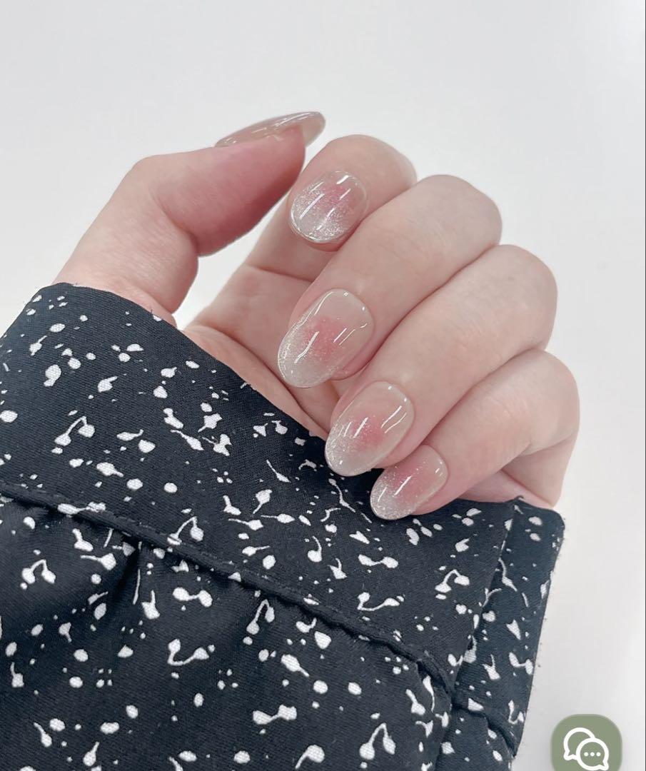 エバーネイル　EVER NAILのジェルネイルチップ　Cheek No.001