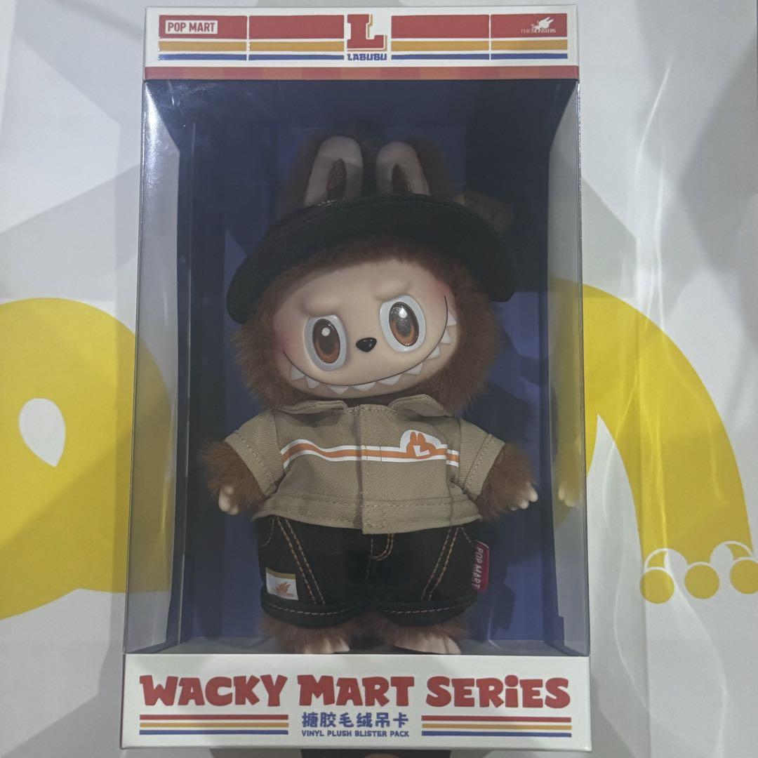 THE MONSTERS Wacky Mart ぬいぐるみペンダント 店員ラブブ