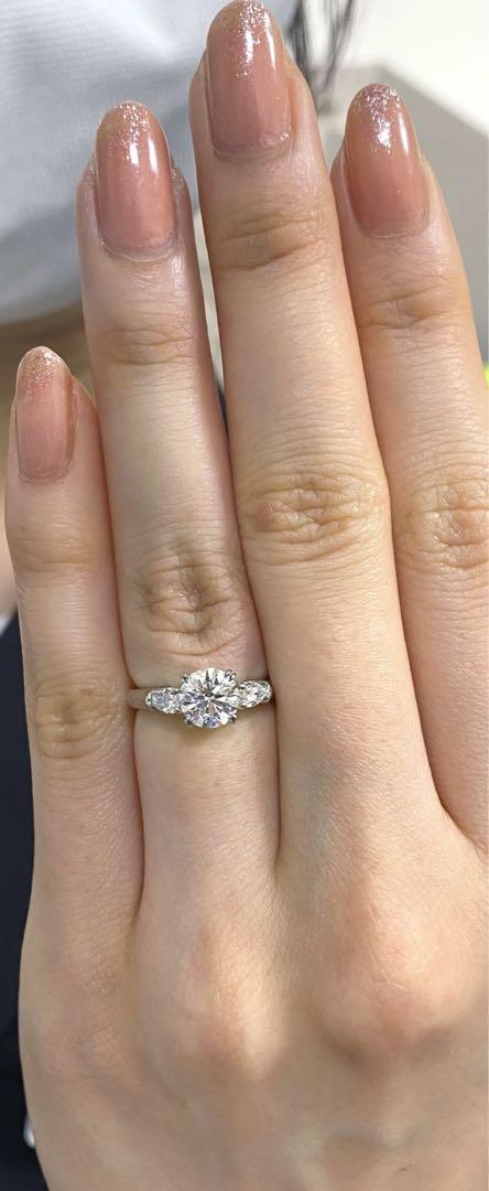 하리 윈스턴 1.04 ct 라운드사이드 페어 셰이프링