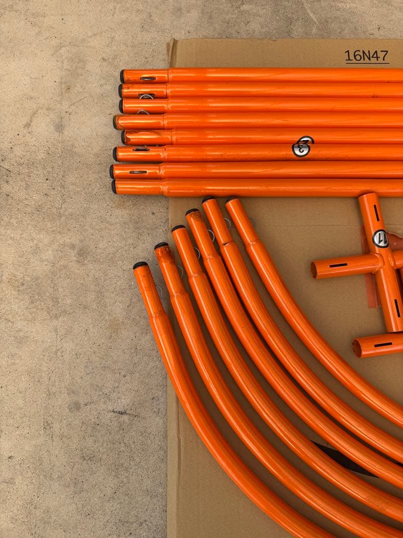 バイクガレージ