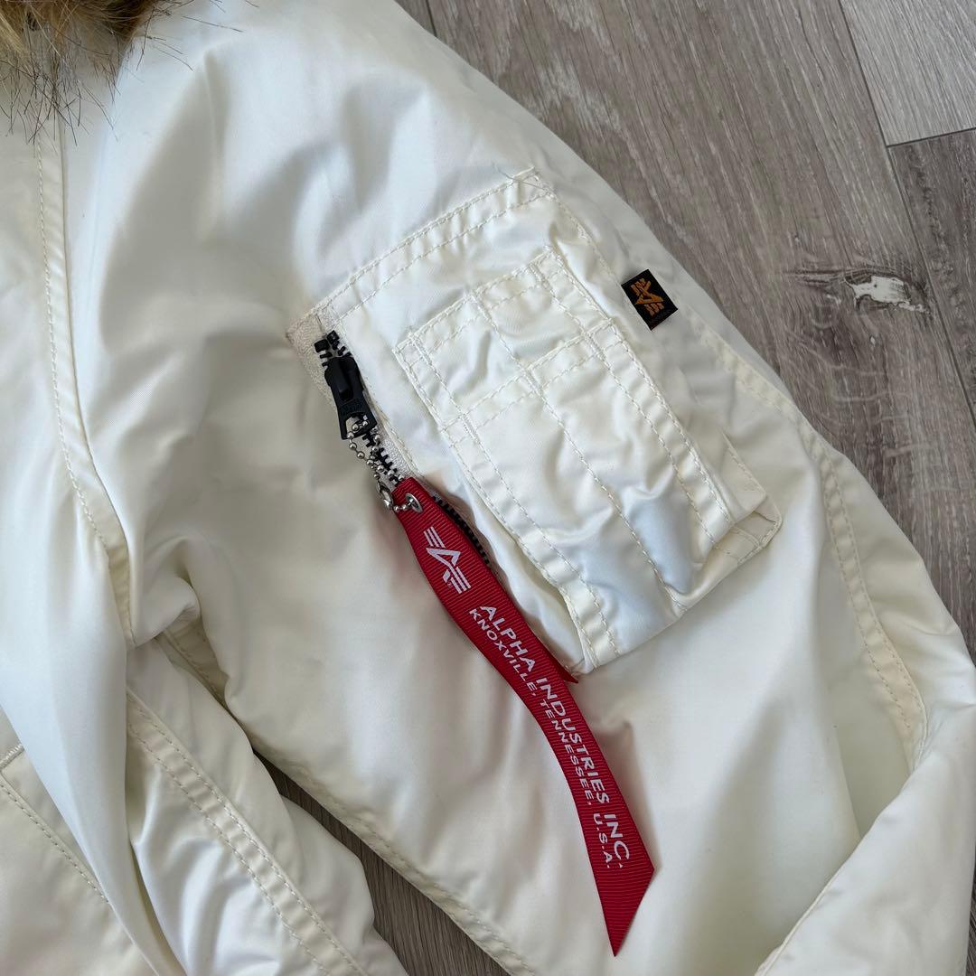 ALPHA INDUSTRIES アルファ N2B フライトジャケット L 白 ALPHA INDUSTRIES アルファ N2B フライトジャケット L 白