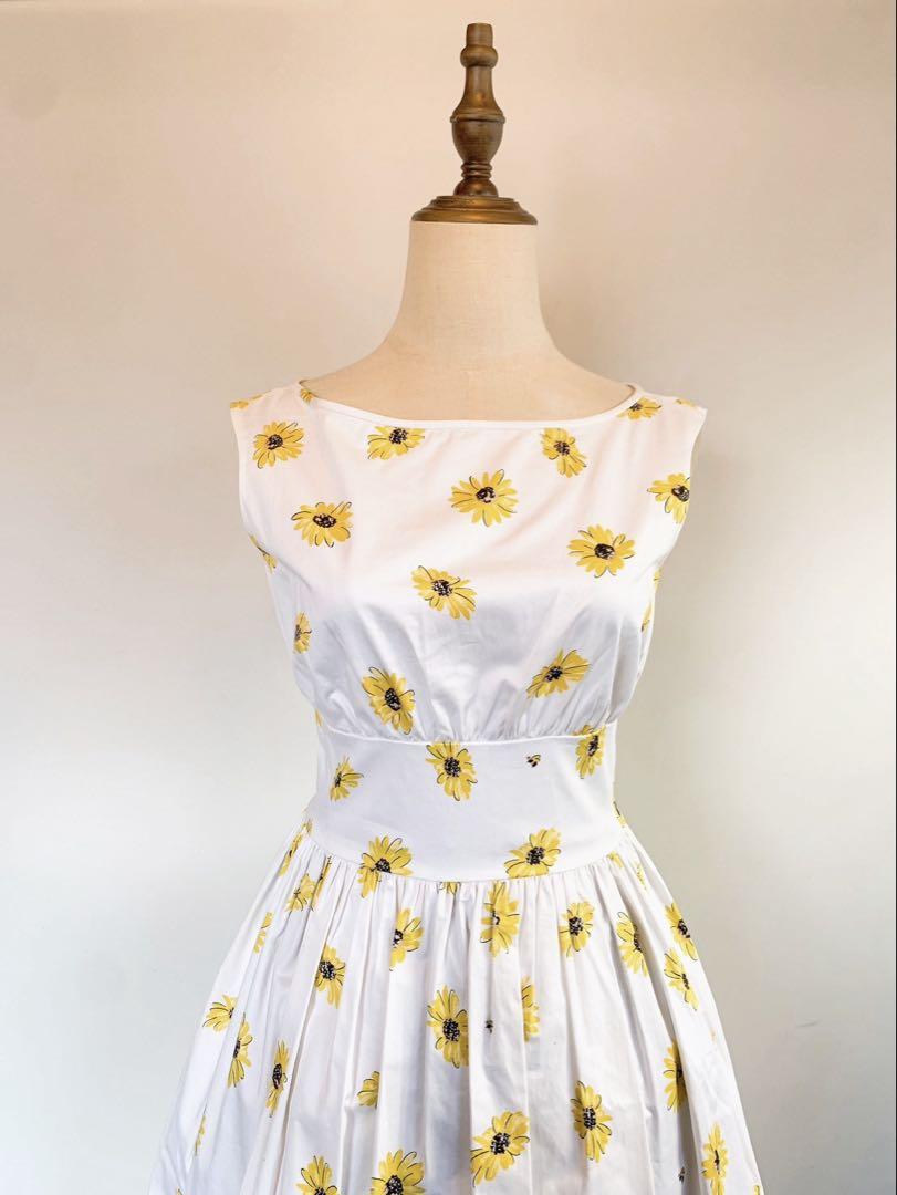 【極美品】KATE SPADE お花柄ワンピース949 極美品】KATE SPADE お花柄ワンピース949 - メルカリ
