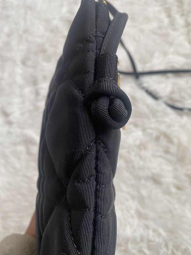 ヴァレンティノVALENTINO CHRISTY ショルダーバッグ ポーチ金具黒