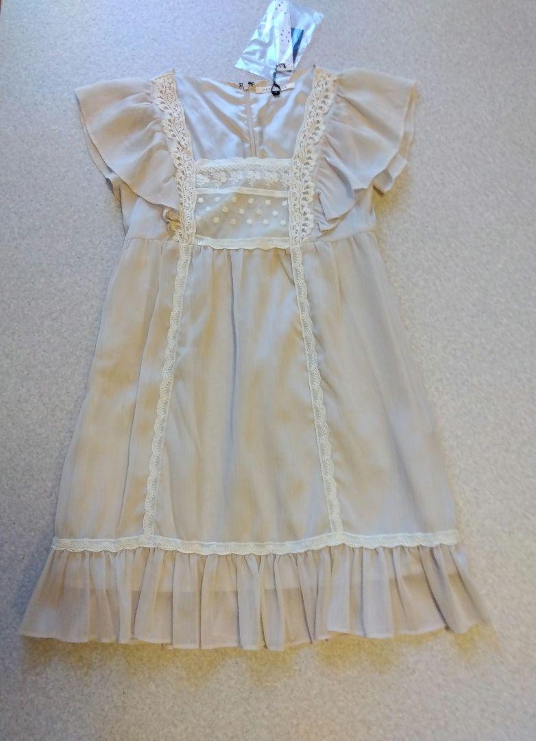 ★新品★マーキュリーデュオ★ワンピース★ベージュ